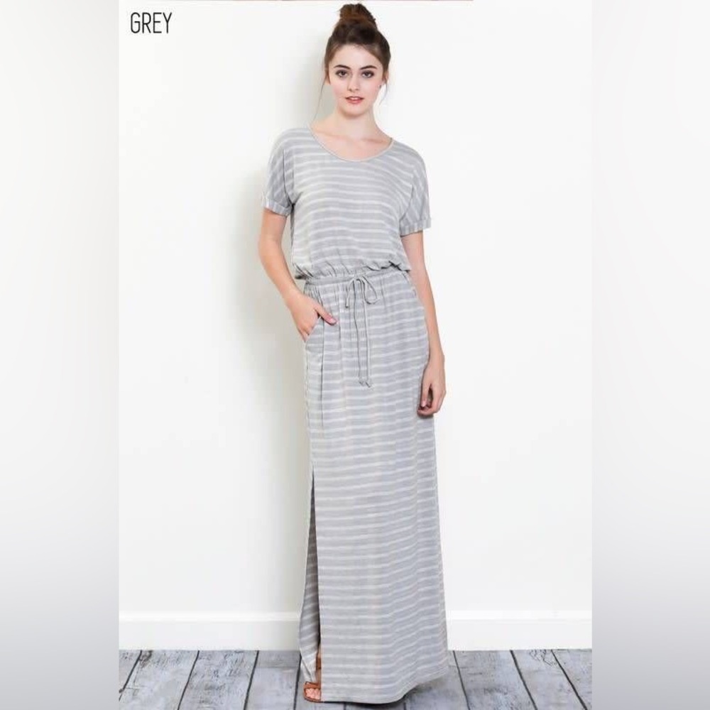 NWT FINN & CLOVER GRAY & WHITE STRIPE DRESS